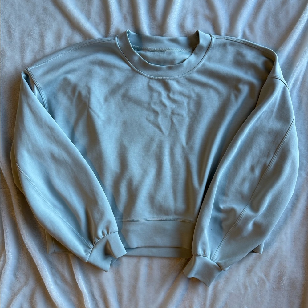 lululemon Softstreme cropped Light Blue Crewneck Sweatshirt